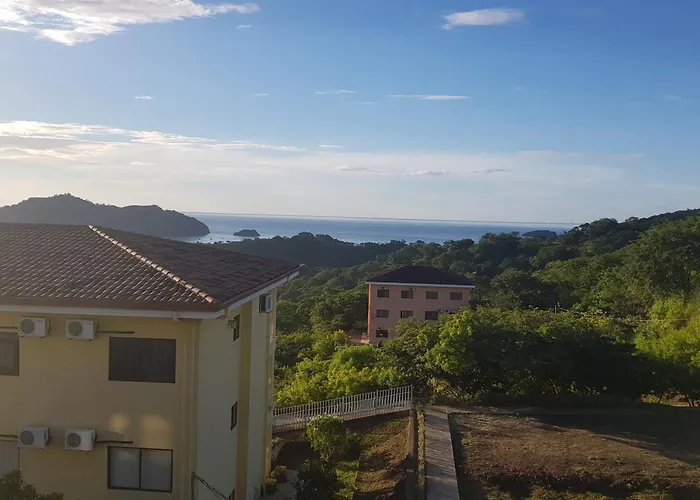 Oceanic Vista